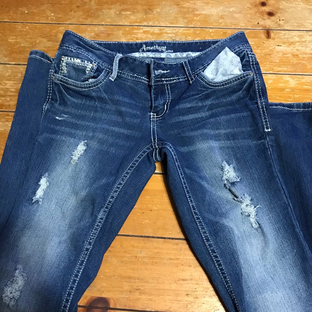 Jeans - Picture 3 of 3